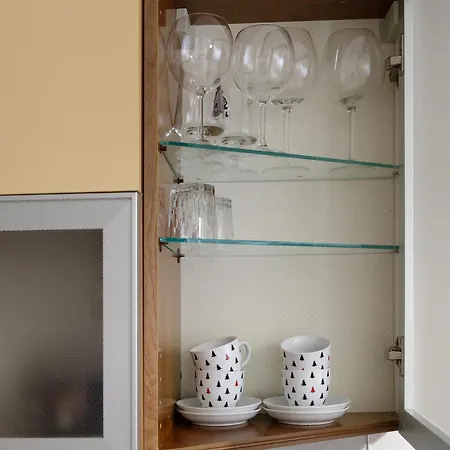 Apartment Pietra, Legno E Versi, Casa Carducci A *